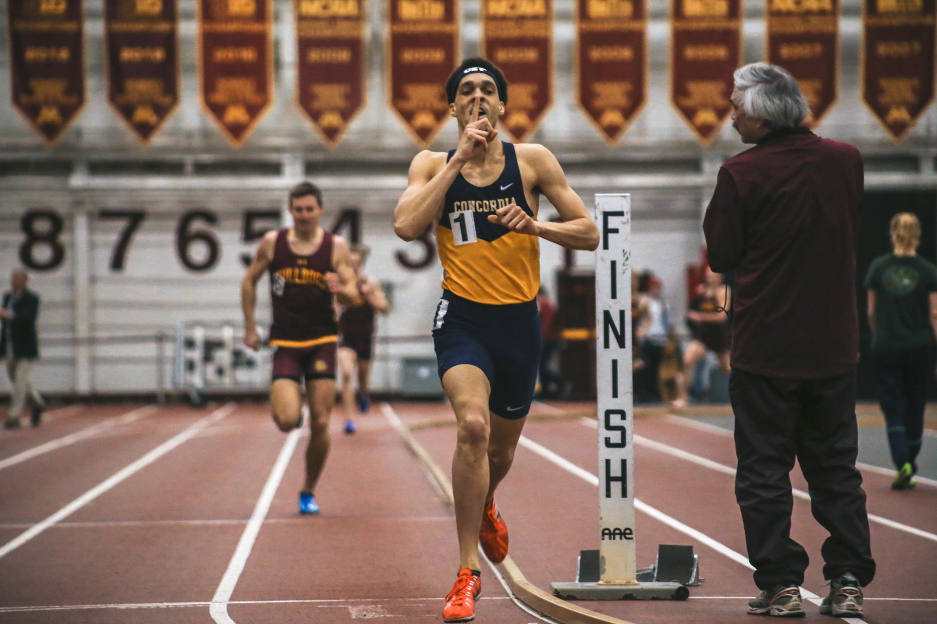 Distance Track Shoes